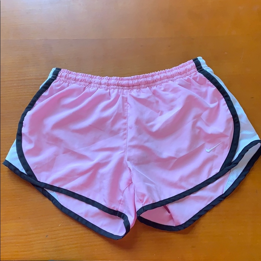 Juniors small Nike Drifit pink shorts